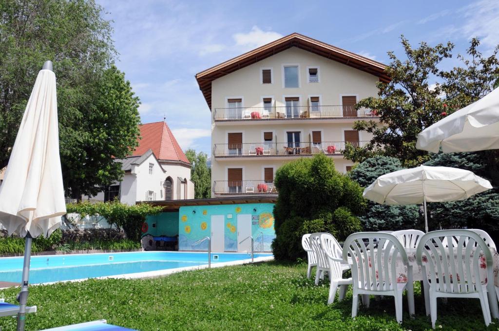 Torre Siegler Im Thurm Hotel Meran