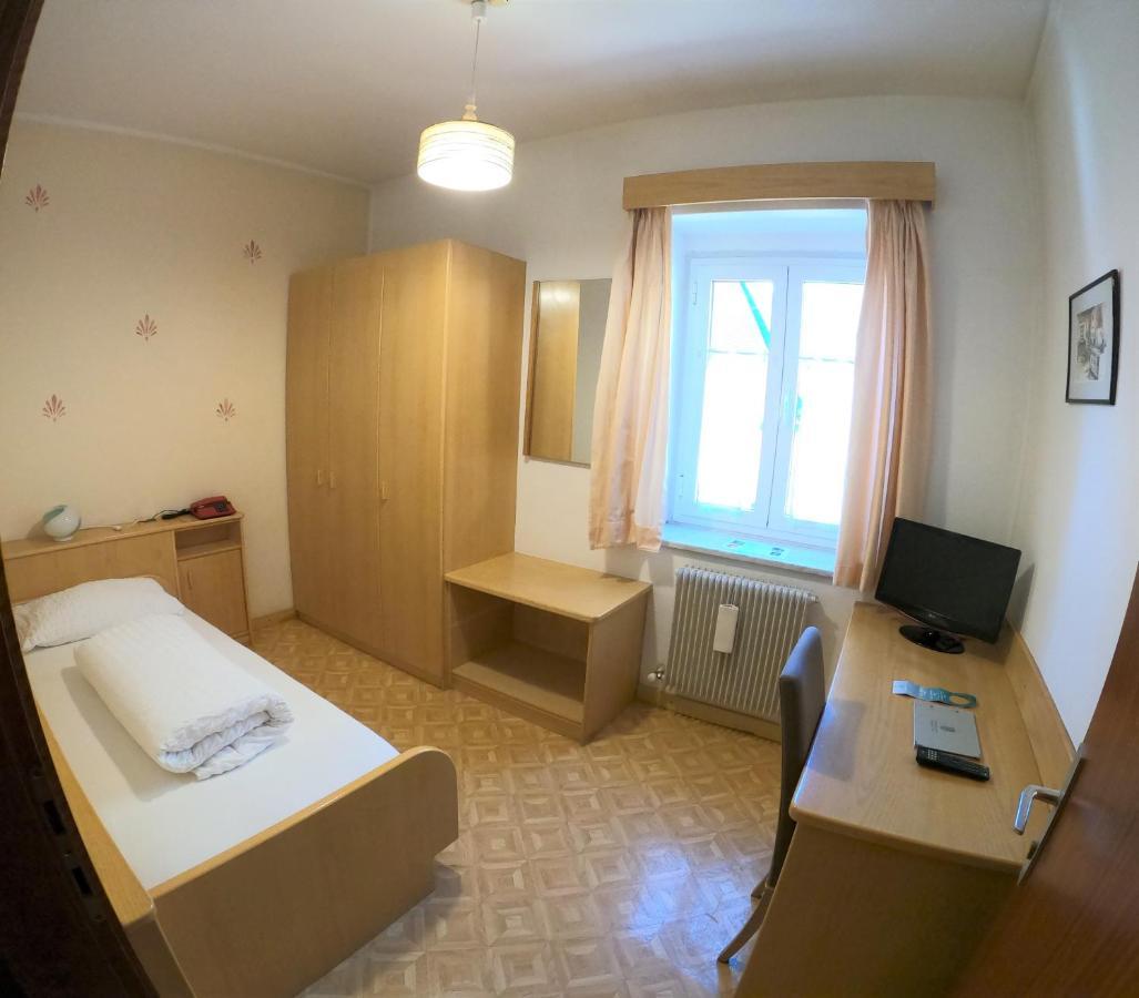 Torre Siegler Im Thurm 3* Meran